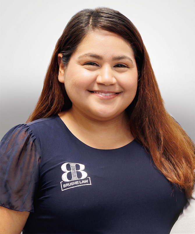 Nicole Duran, bilingual Case Manager helping personal injury clients at Brushe Law in Sugar Land, Texas.